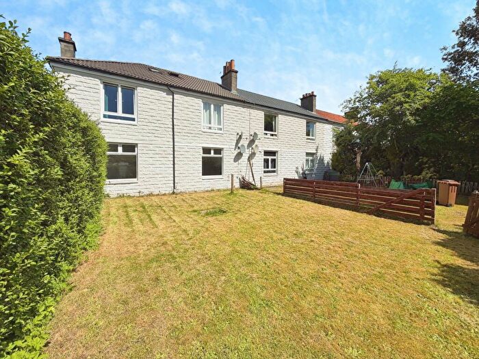 2 Bedroom Flat To Rent In Ancrum Drive, Dundee, DD2