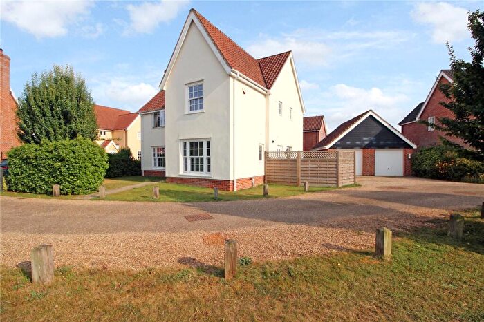 4 Bedroom Detached House For Sale In Broomefield Road, Stoke Holy Cross, Norwich, Norfolk, NR14