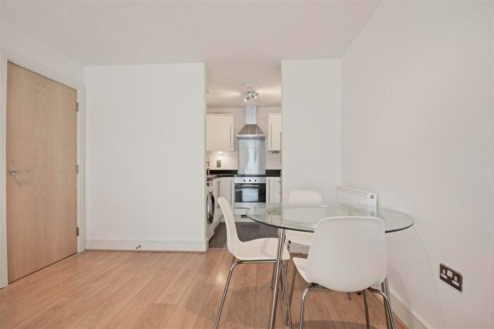 2 Bedroom Flat To Rent In Mercury House, Jude Street, Canning Town, E16