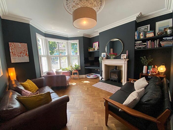 4 Bedroom Terraced House For Sale In Marlborough Ave, Hull, HU5