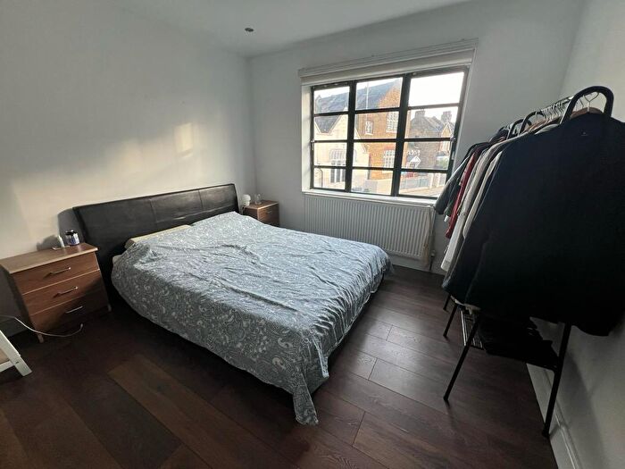 1 Bedroom Apartment To Rent In Mumford Road, A Mumford Road, Herne Hill, SE24