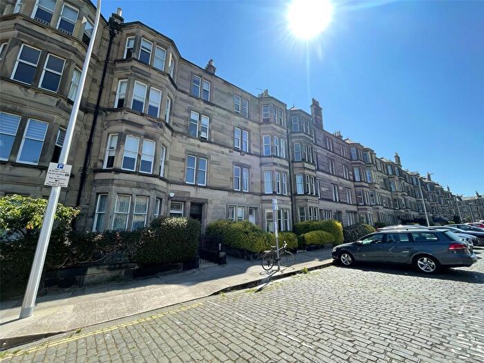 2 Bedroom Flat To Rent In Lauderdale Street, EH9