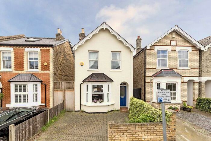 5 Bedroom Property To Rent In Richmond Park Road, Kingston Upon Thames, KT2