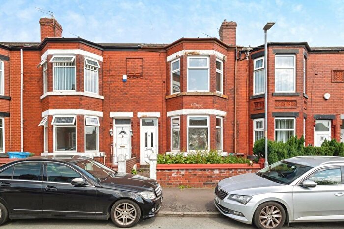 3 Bedroom Terraced House For Sale In Albert Place, Manchester, Greater Manchester, M13