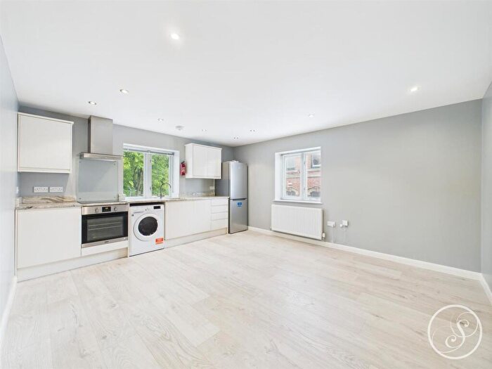 2 Bedroom Flat To Rent In Beech House, Woodhouse Cliff, Leeds, LS6