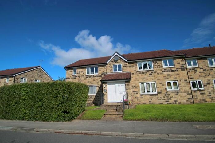 2 Bedroom Flat To Rent In Beck Lane, Collingham, Leeds, LS22