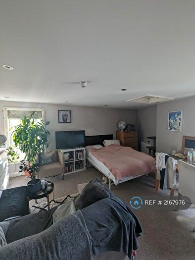 Studio To Rent In Clouds Hill Road, Bristol, BS5