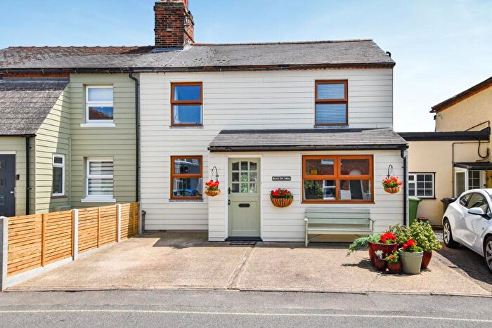 2 Bedroom Terraced House For Sale In Basin Road, Heybridge Basin, CM9