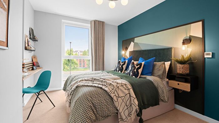 1 Bedroom Flat For Sale In Plumstead Road, London, SE18