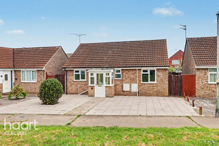 2 Bedroom Detached Bungalow For Sale In Southgreen Gardens, Clacton-On-Sea, CO16