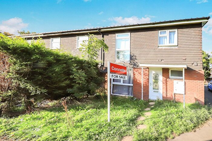 3 Bedroom End Of Terrace House For Sale In Hamble Road, Merry Hill, Wolverhampton, WV4