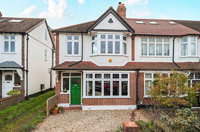 3 Bedroom End Terrace House For Sale In Derrick Road, Beckenham, BR3