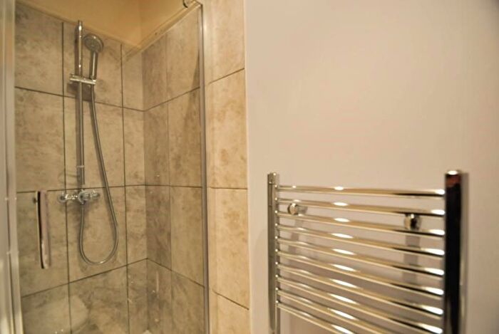 1 Bedroom Property To Rent In Kingston Road, London, SW19