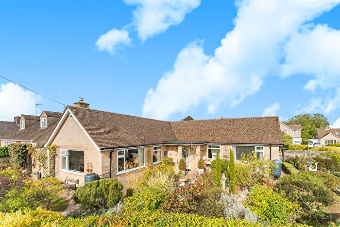 3 Bedroom Bungalow For Sale In Greenfield Road, Stonesfield, Witney, OX29