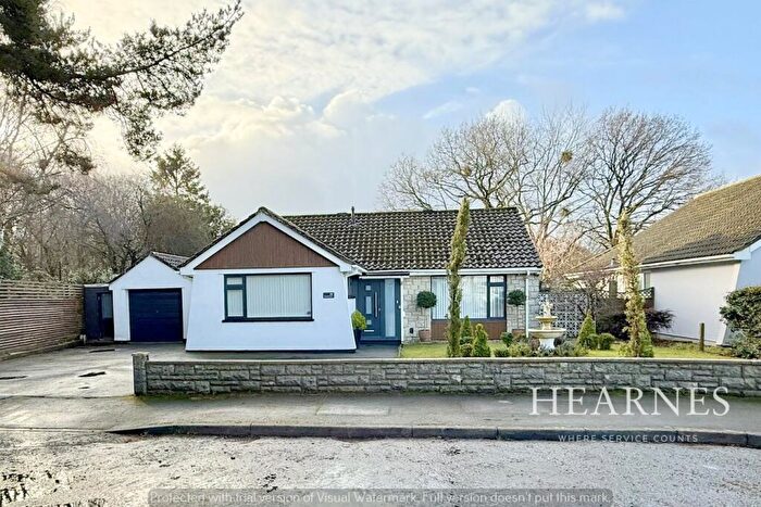 4 Bedroom Detached Bungalow For Sale In Whincroft Drive, Ferndown, BH22