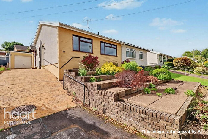 2 Bedroom Semi-Detached Bungalow For Sale In Heol Teilo, Pontypool, NP4