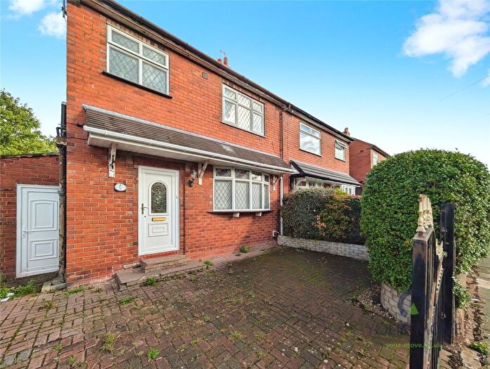 3 Bedroom Semi-detached House To Rent In Highfield Drive, Stoke-On-Trent, Staffordshire, ST3
