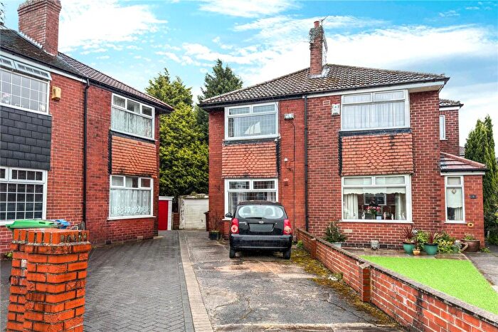 2 Bedroom Semi-Detached House For Sale In Belgrave Avenue, Failsworth, Manchester, Greater Manchester, M35