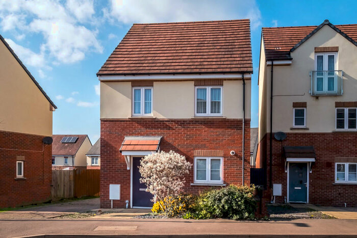 3 Bedroom Detached House To Rent In Par Four Lane, Lydney, GL15