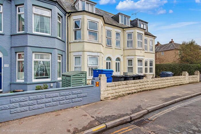 Semi Detached House To Rent In North Denes Road, Great Yarmouth, NR30