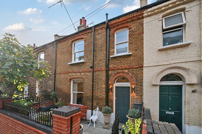 4 Bedroom Terraced House For Sale In Leamore Street, London, W6
