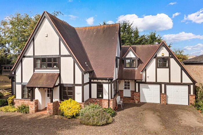 5 Bedroom Detached House For Sale In Bordon Hill, Stratford-Upon-Avon, CV37