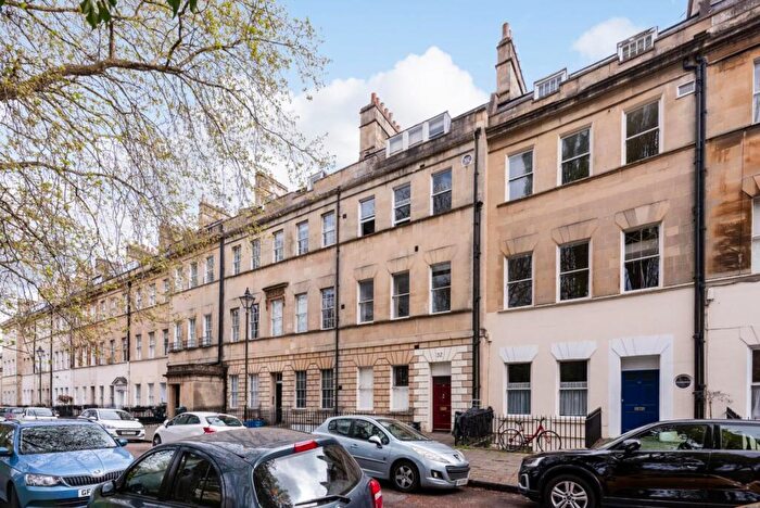 1 Bedroom Flat To Rent In Grosvenor Place, Lambridge, BA1