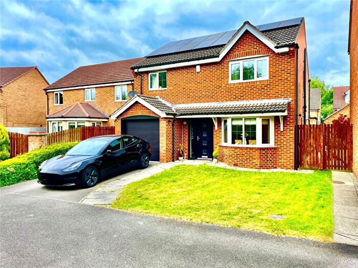 4 Bedroom Detached House For Sale In Kingfisher Drive, Wombwell, Barnsley, South Yorkshire, S73