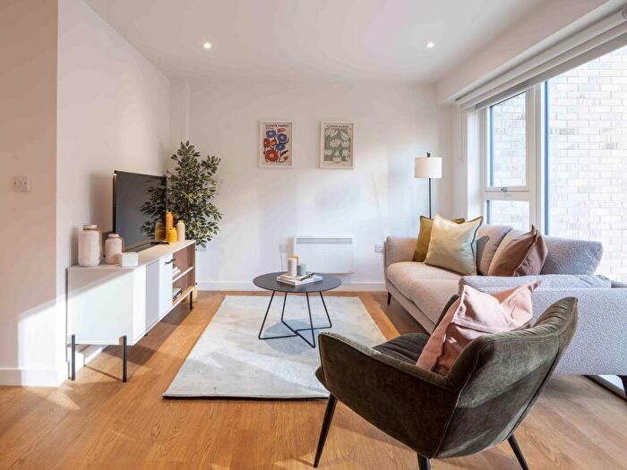 1 Bedroom Flat To Rent In Apo The Holloway, Gough Street, Birmingham, B1