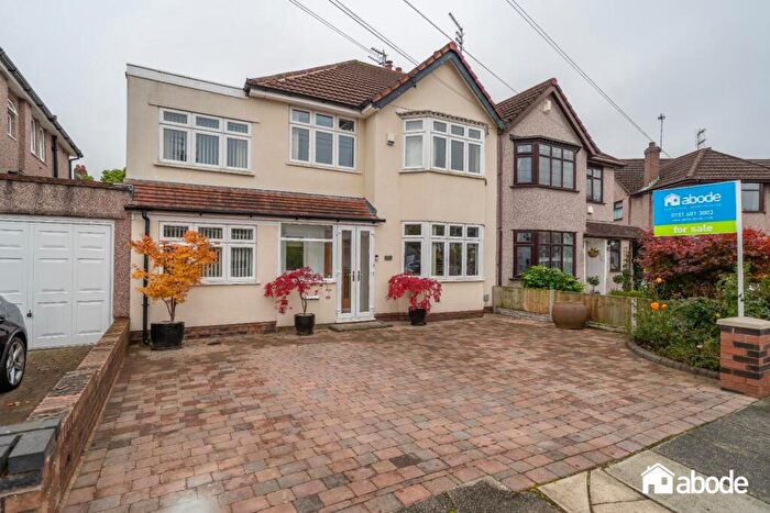 4 Bedroom Semi-Detached House For Sale In Beechfield Road, Liverpool, L18