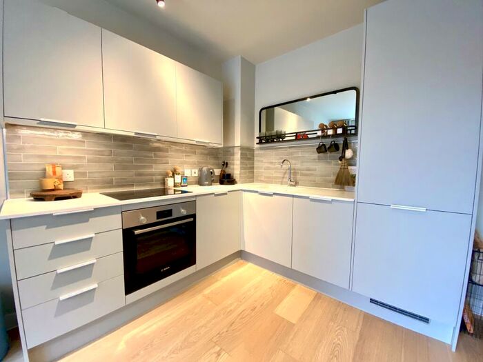 2 Bedroom Apartment To Rent In Camden Street, Birmingham, B1