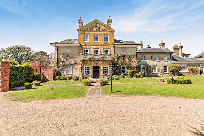 3 Bedroom Semi-Detached House For Sale In St. Leonards Park, Horsham, West Sussex, RH13