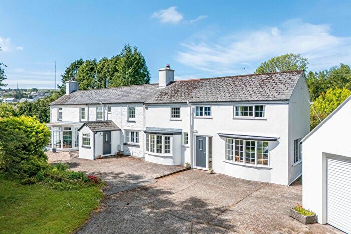 5 Bedroom Detached House For Sale In Quarry Road, Pensilva, PL14