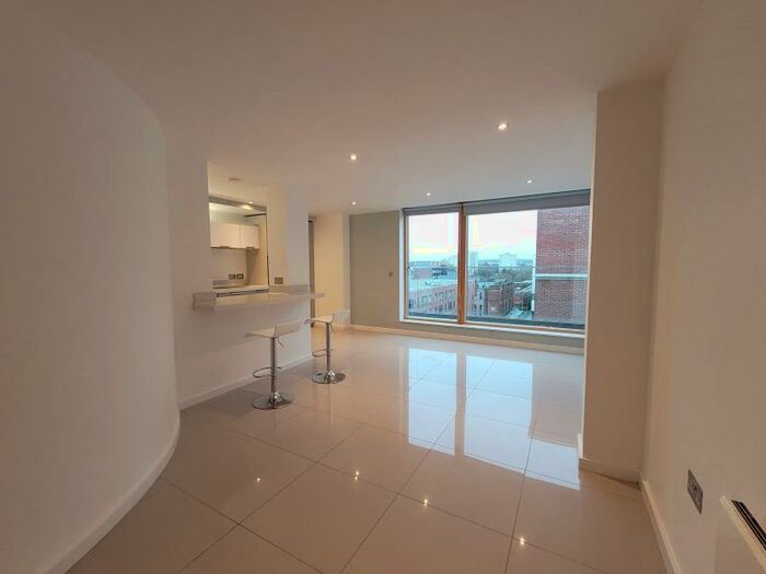 1 Bedroom Apartment To Rent In Apt . :: Ice Plant, M4
