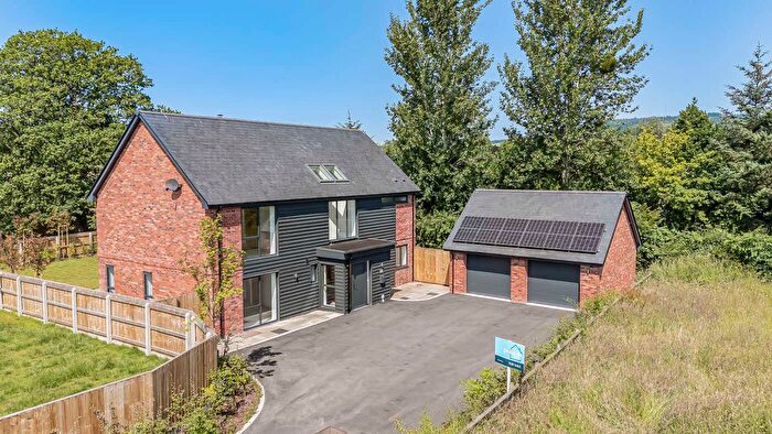 4 Bedroom Detached House For Sale In Hampton Lea, Shobdon, HR6