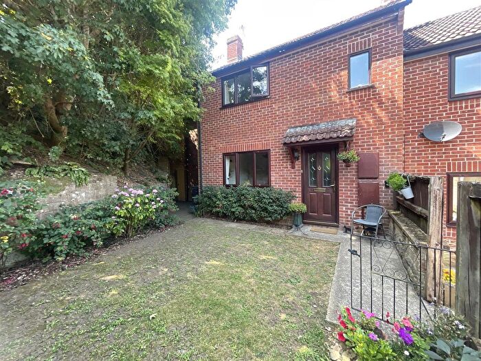 3 Bedroom End Of Terrace House For Sale In Charlton Close, Crewkerne - No Onward Chain, TA18