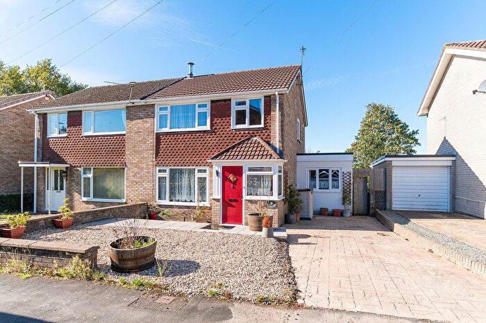 3 Bedroom Semi-Detached House For Sale In Waterside Walk West, Rogerstone, NP10