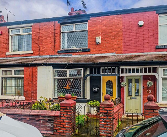 2 Bedroom Terraced House For Sale In Lodge Lane, Hyde, Greater Manchester, SK14