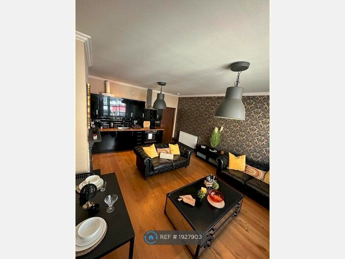 1 Bedroom Flat To Rent In Clarence Square, Brighton, BN1