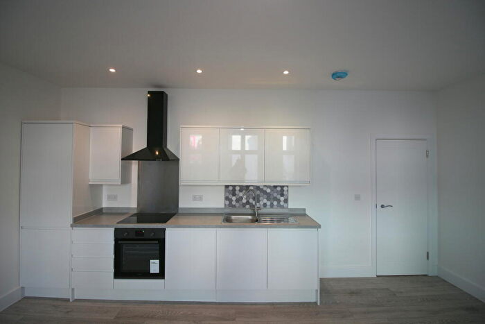 2 Bedroom Flat To Rent In Jupiter House, Postway Mews, Ilford, Redbridge, IG1