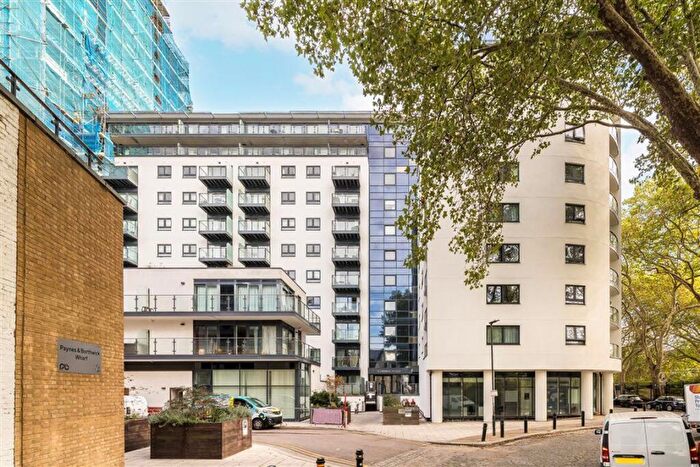 1 Bedroom Flat For Sale In Wharf Street, Deptford, SE8