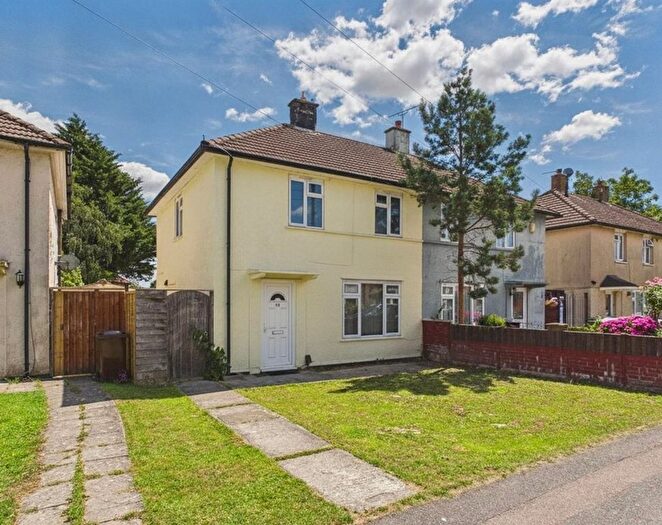 2 Bedroom Semi Detached House For Sale In Jemmett Road, Ashford, TN23