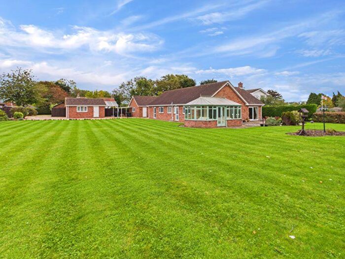4 Bedroom Detached Bungalow For Sale In Westwood Lodge, Halton Fenside, Halton Holegate, Spilsby, PE23