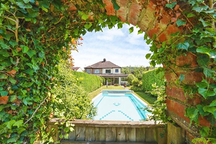 3 Bedroom Detached House For Sale In Ashmead Green, Dursley, Gloucestershire, GL11