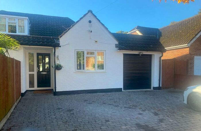 3 Bedroom Detached House To Rent In Avondale Road Fleet, GU51