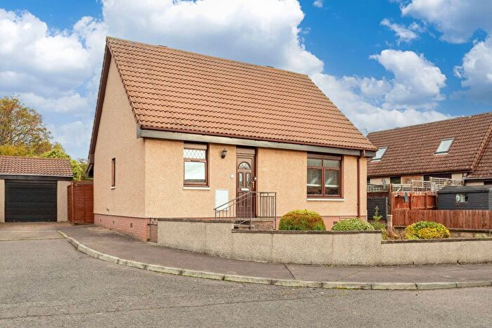 3 Bedroom Detached House For Sale In The Croft, Leuchars, St Andrews, KY16