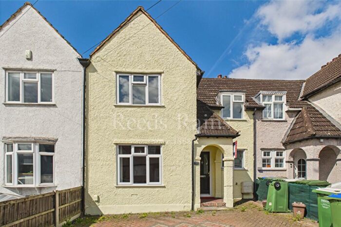 3 Bedroom Terraced House To Rent In Maiden Lane, Crayford, Dartford, DA1