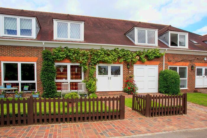 5 Bedroom Terraced House To Rent In Ham Street, Ham, TW10