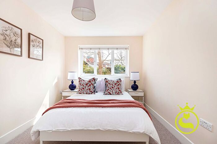 4 Bedroom Detached House For Sale In Bournemouth Road, Ashley Cross, Poole, BH14