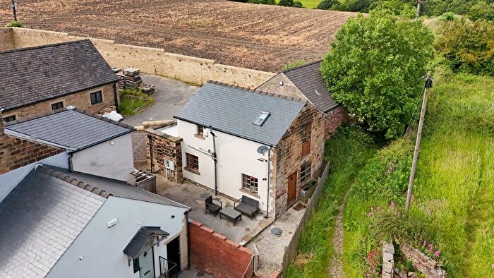 2 Bedroom Detached House For Sale In High Lane, Ridgeway, S12